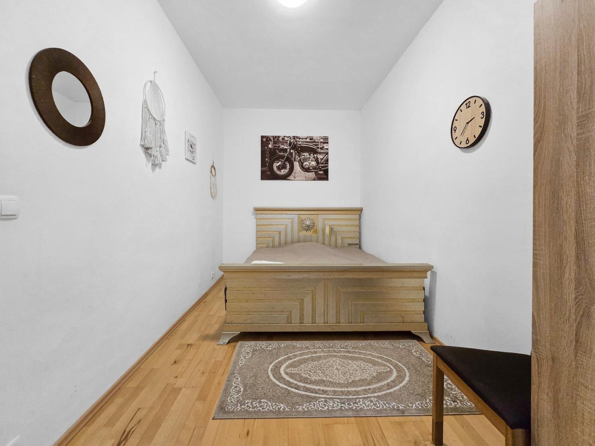 Three King-Size Beds, Three Bedrooms فيينا المظهر الخارجي الصورة